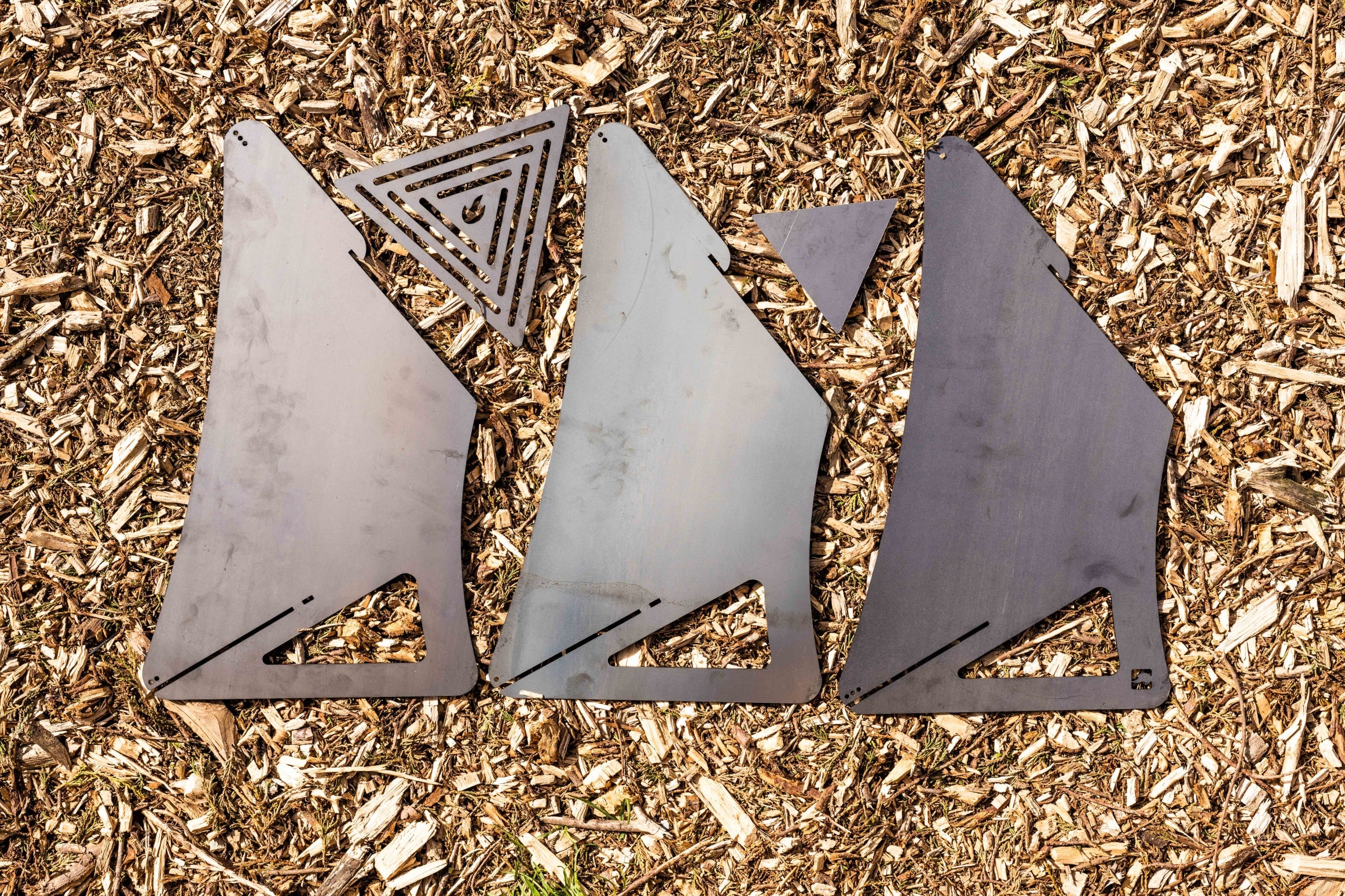 Arada Delta Fire Pit Small - Image 9